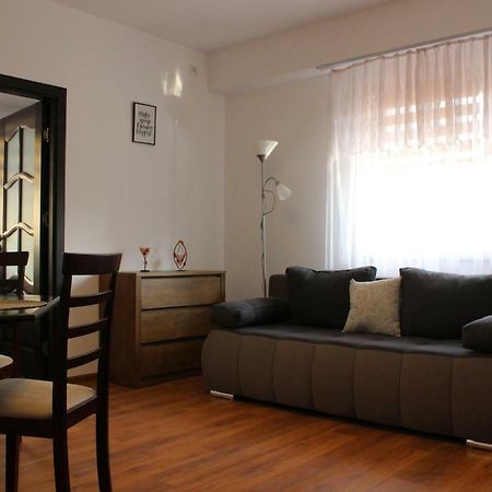 Still Apartament Craiova Extérieur photo